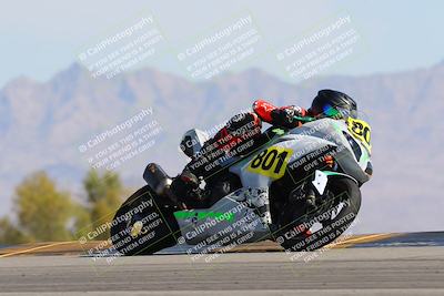 media/Mar-21-2025-CVMA Friday Practice (Fri) [[30cd4fe323]]/5-Racer 4/Session 3 Turn 9 Entry/